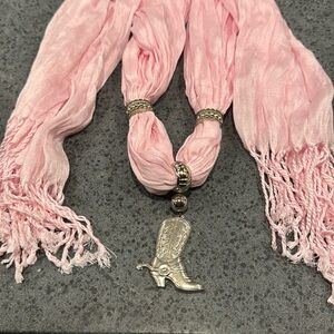 Western scarf pink with cowboy boot